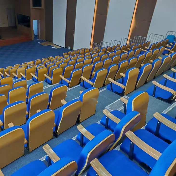 Front Soft-pack Grandstand Seats best